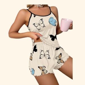 NWT! Butterfly printed sleepwear